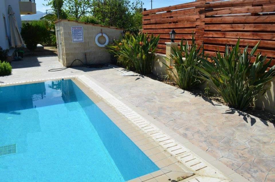 Dora' S Villa Argaka Exteriör bild
