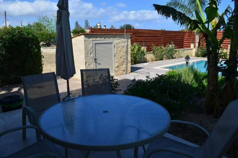 Dora' S Villa Argaka Exteriör bild