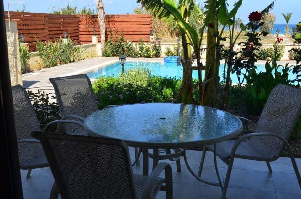Dora' S Villa Argaka Exteriör bild
