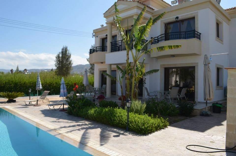 Dora' S Villa Argaka Exteriör bild